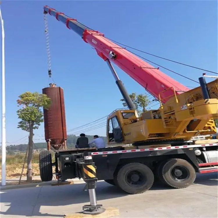 万源专业吊车租赁多少钱