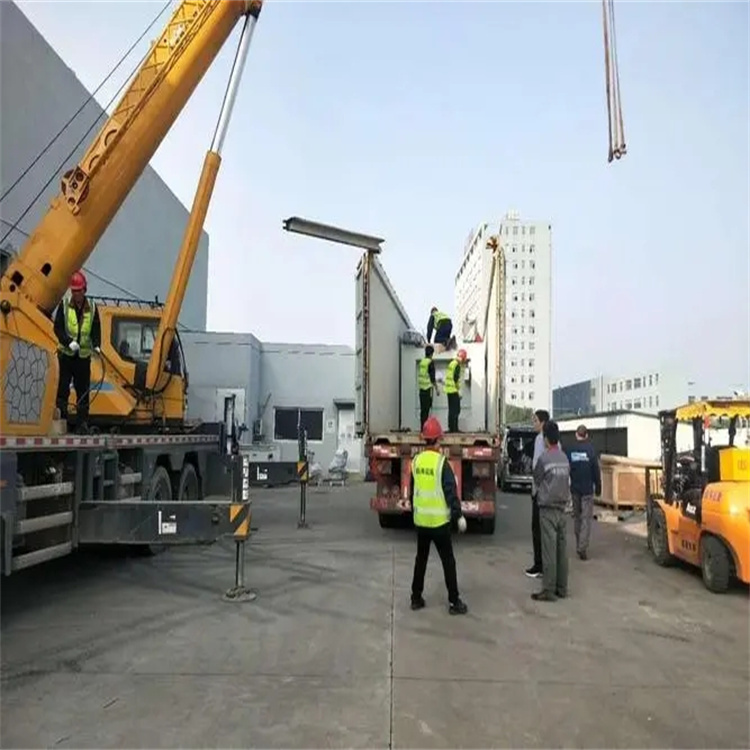 万源如何找到附近的吊车救援服务